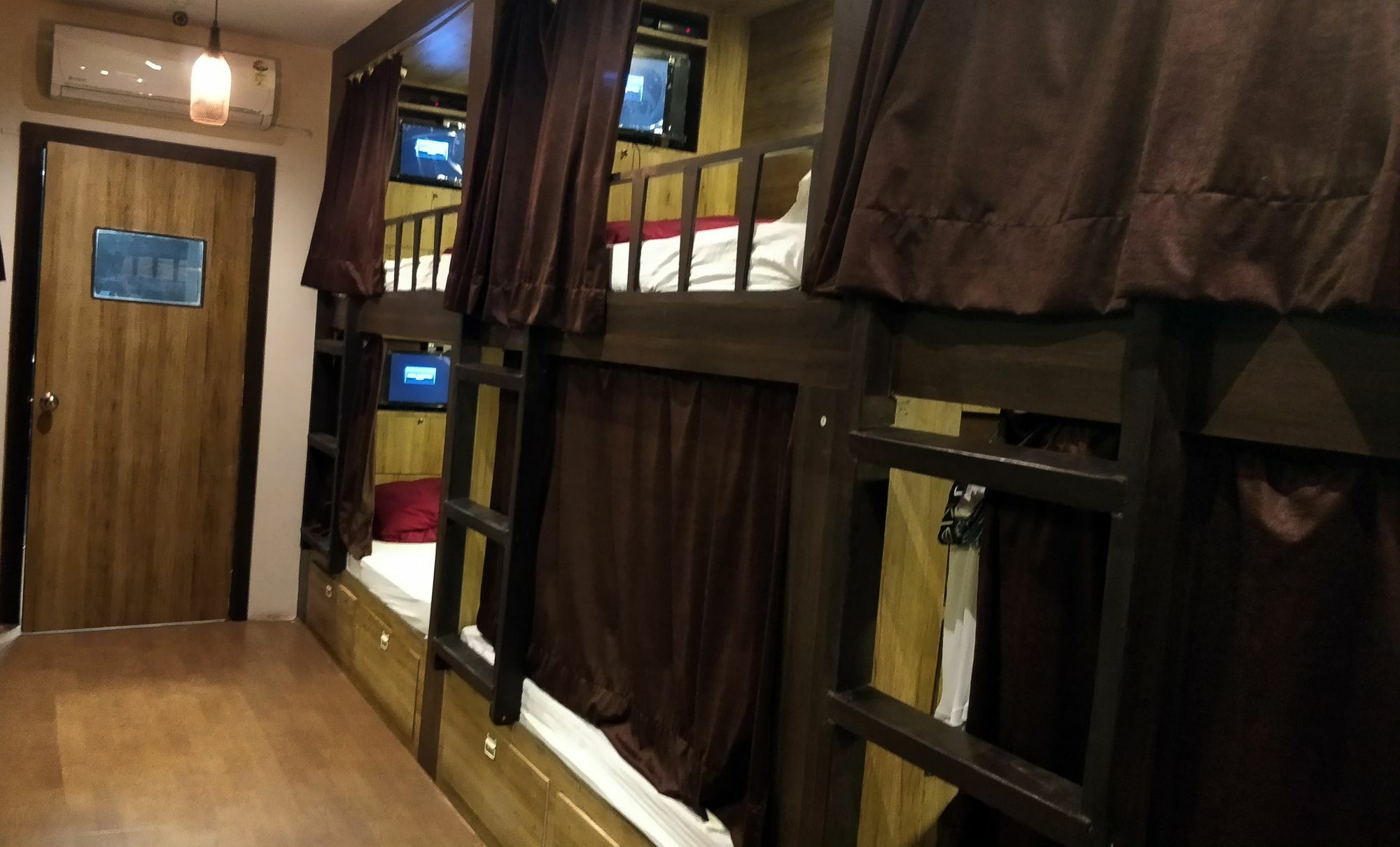 Hilal Dormitory Bombay Eksteriør billede