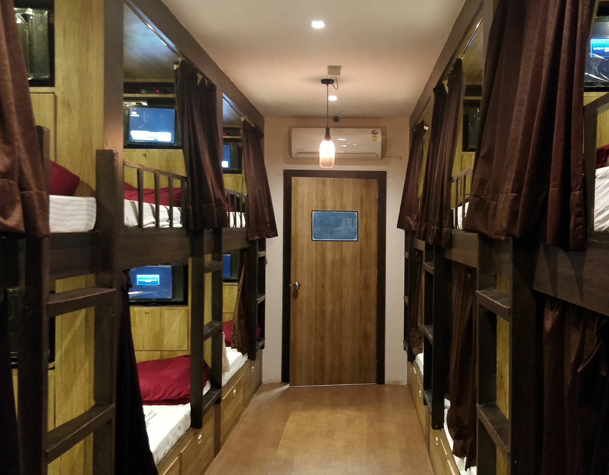 Hilal Dormitory Bombay Eksteriør billede